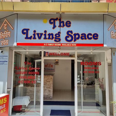 The Living Space Lonavala Kültér fotó
