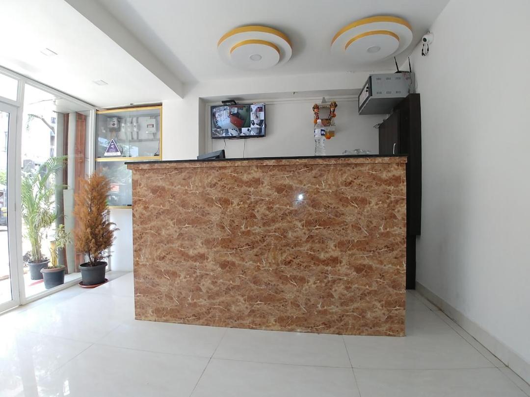 The Living Space Lonavala Kültér fotó