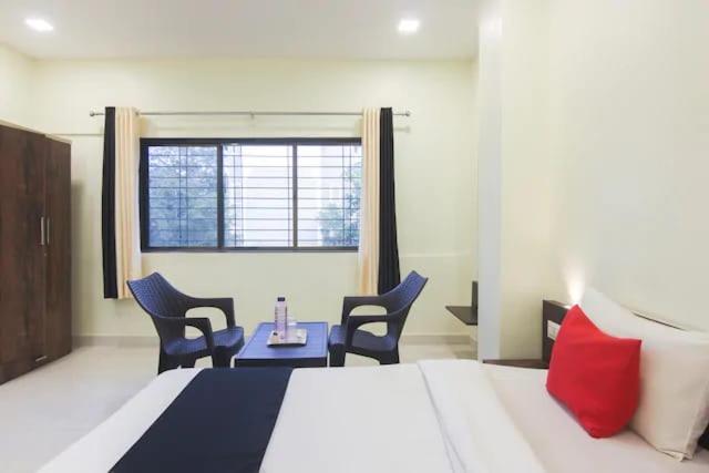 The Living Space Lonavala Kültér fotó