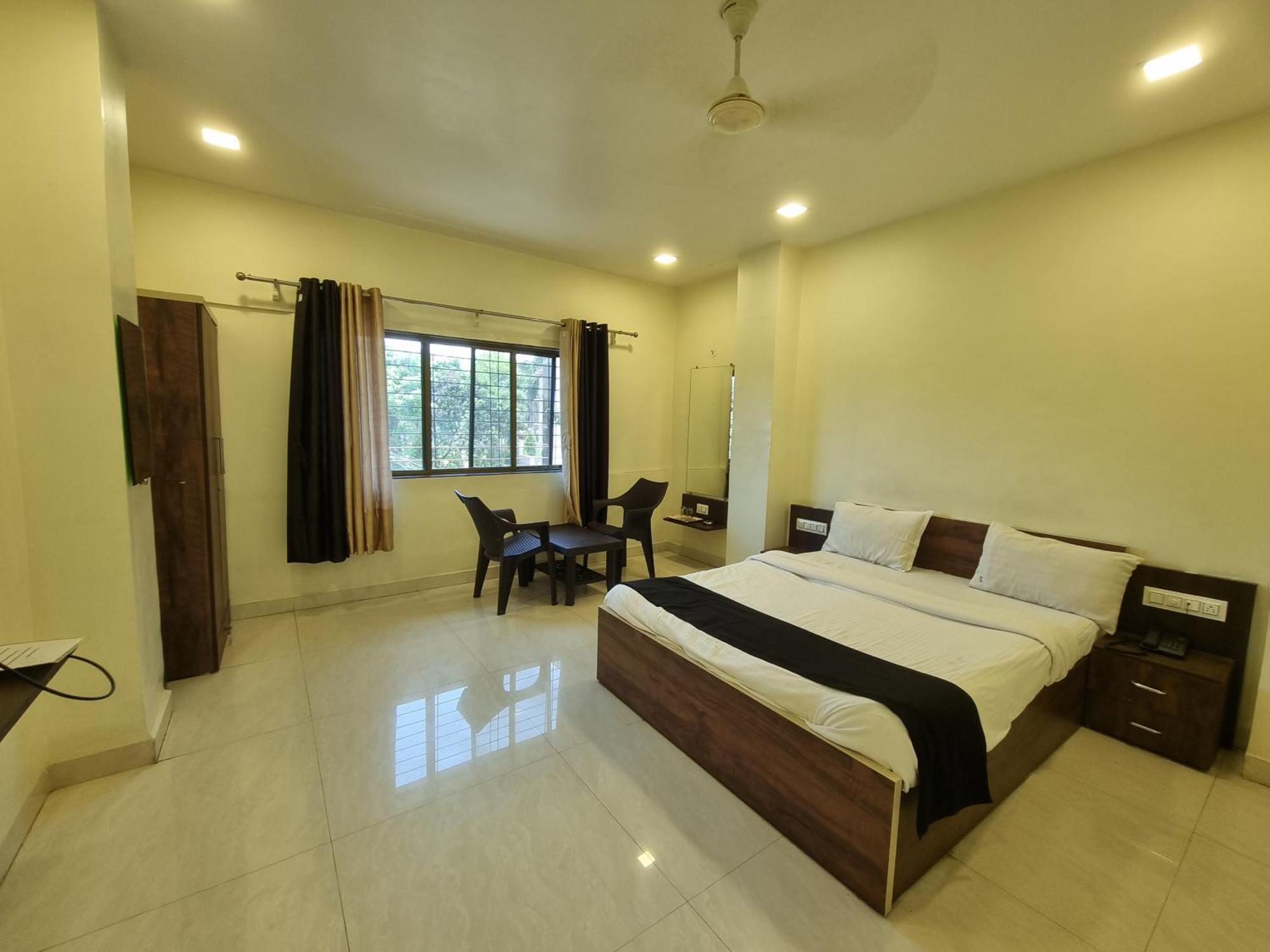 The Living Space Lonavala Kültér fotó